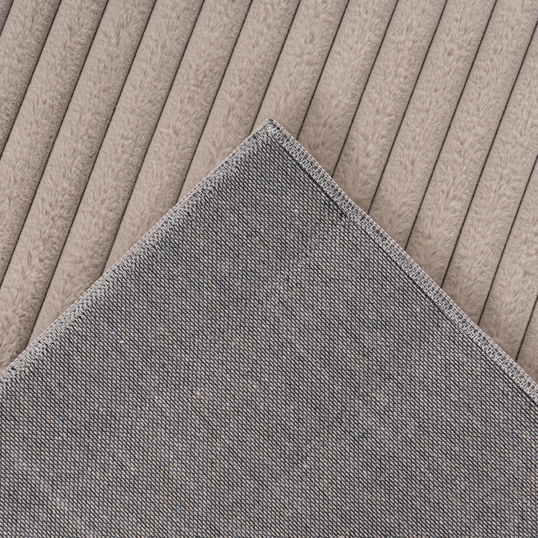 Kunstfellteppich - taupe - 80x150 cm - Grobcordoptik