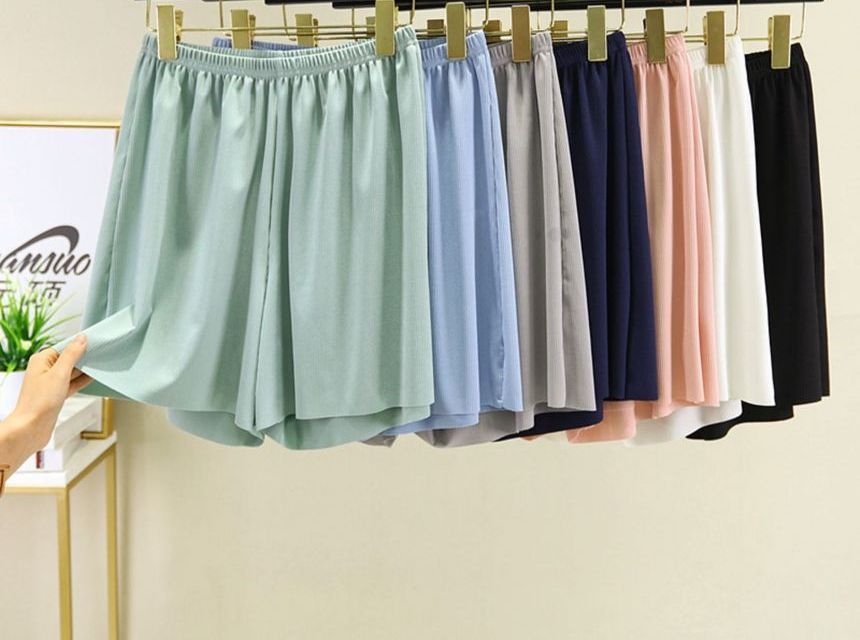 KUMI - Wijde shorts