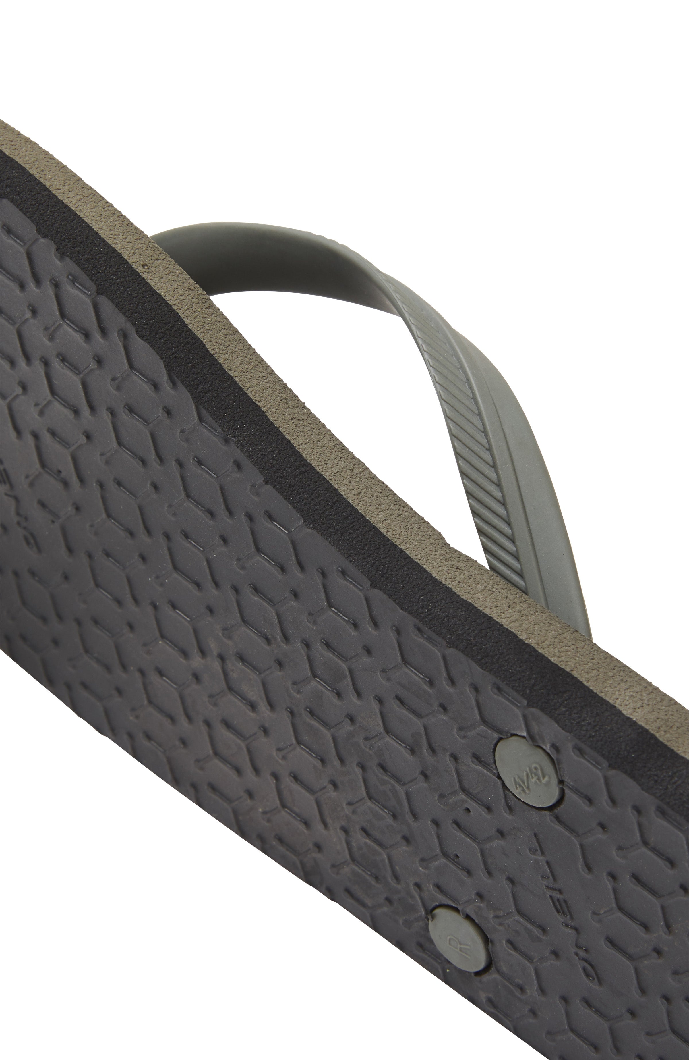 Slippers Profile Small Logo