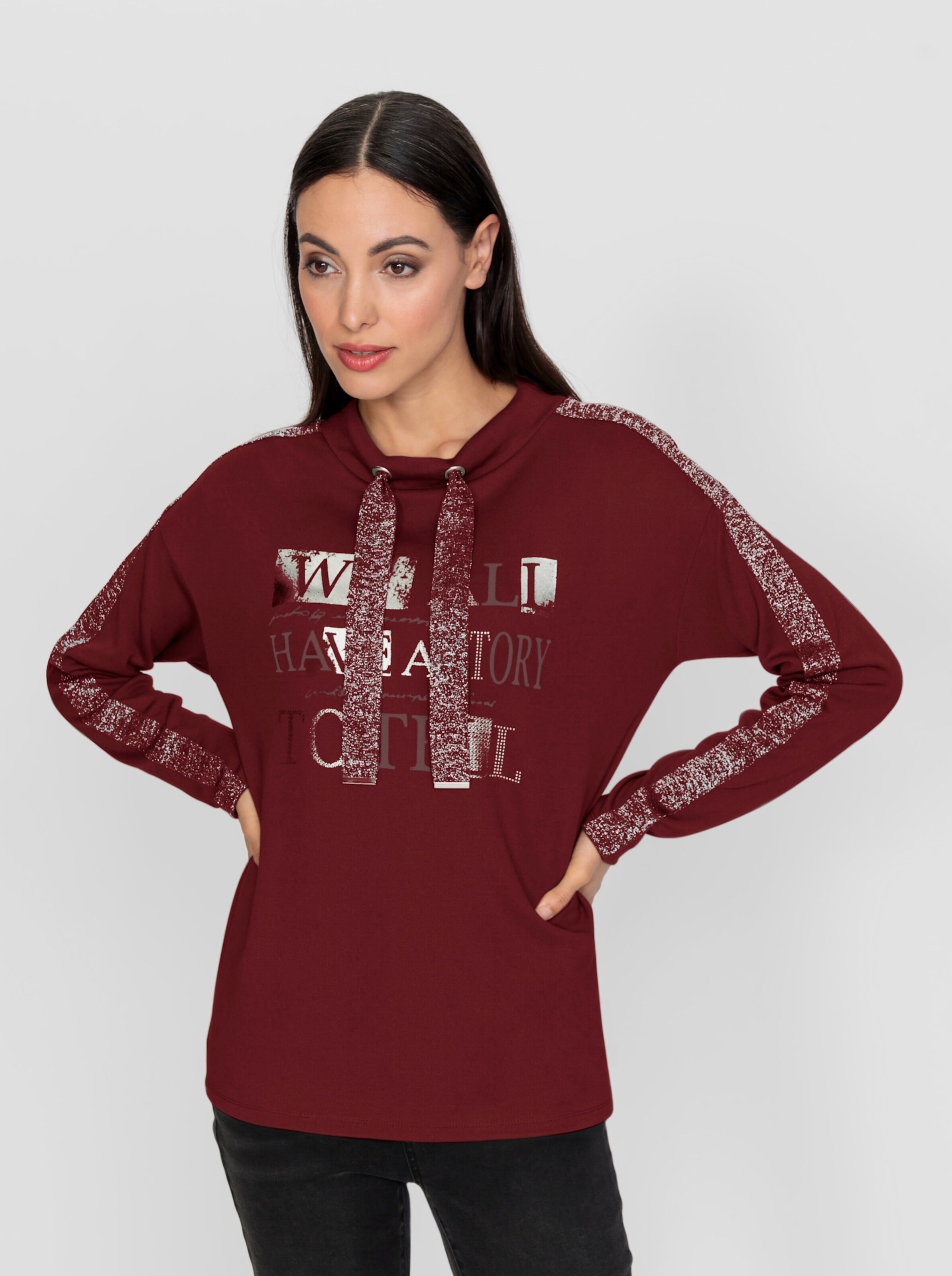 Sweatshirt
