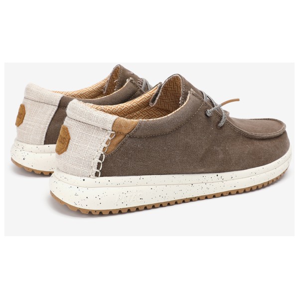 Walk in Pitas - Nías - Baskets