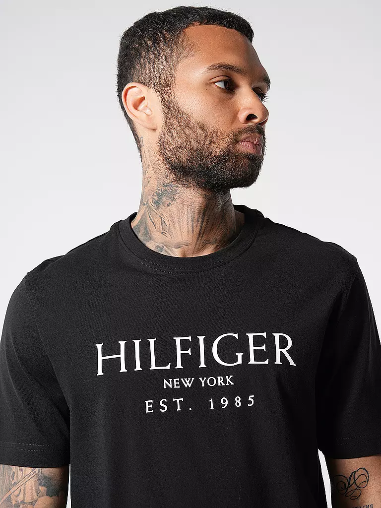 TOMMY HILFIGER T-Shirt schwarz