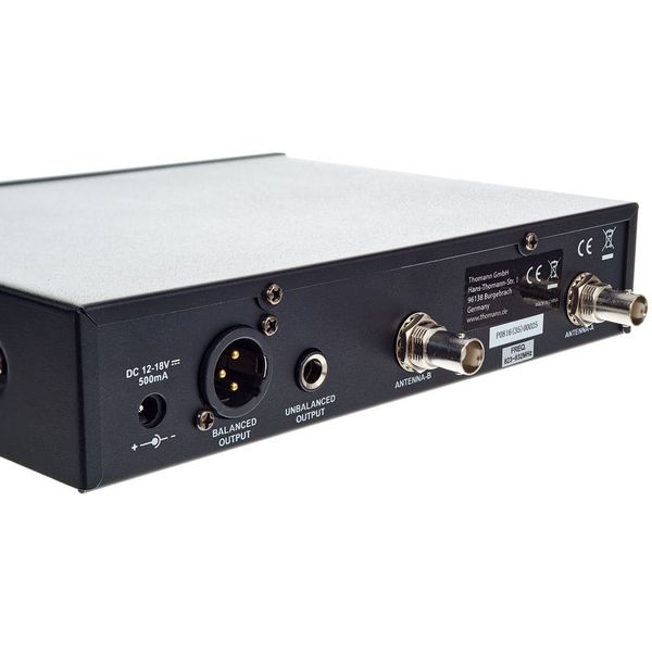 the t.bone free solo HT 823 MHz UHF Funksystem