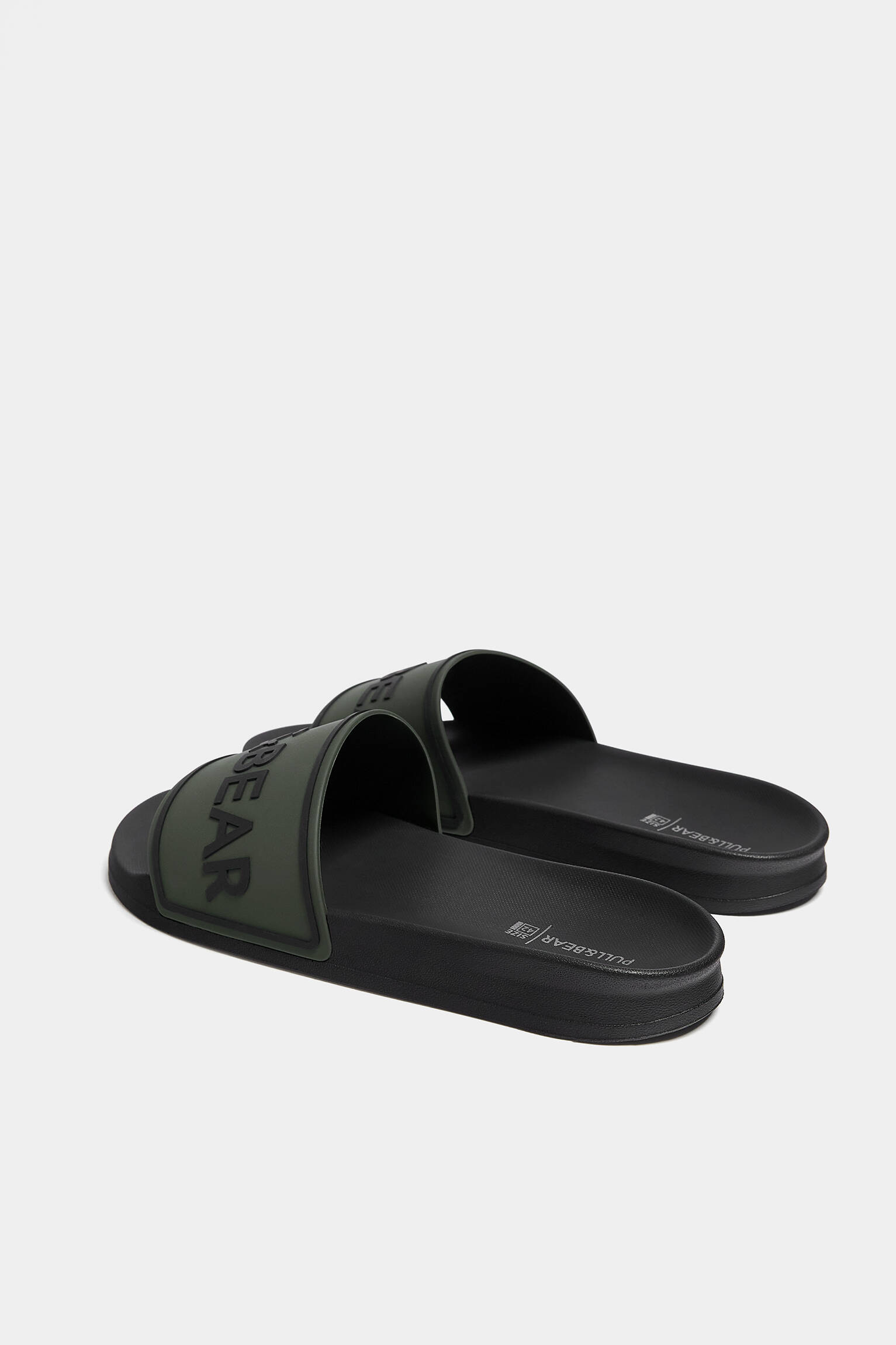 CHINELO DE DEDO BORRACHA - PRETO