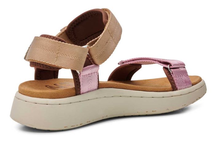 Line Sandal