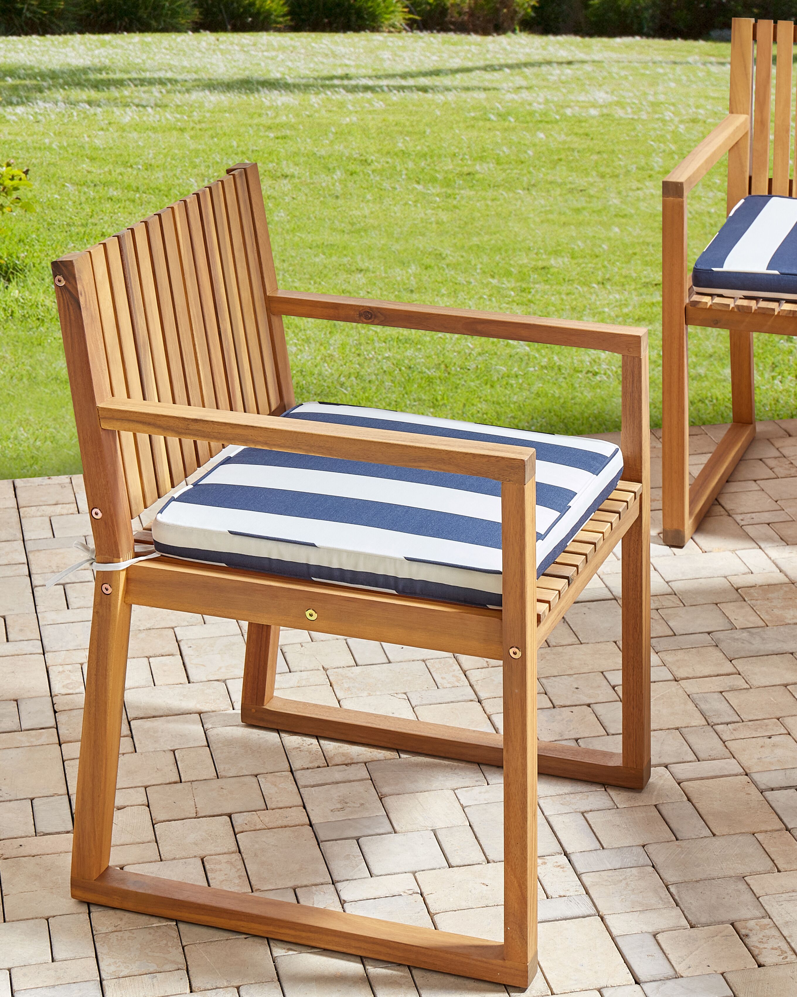 Set van 8 stoelen met zitkussen SASSARI II Gecertificeerd acaciahout Marineblauw