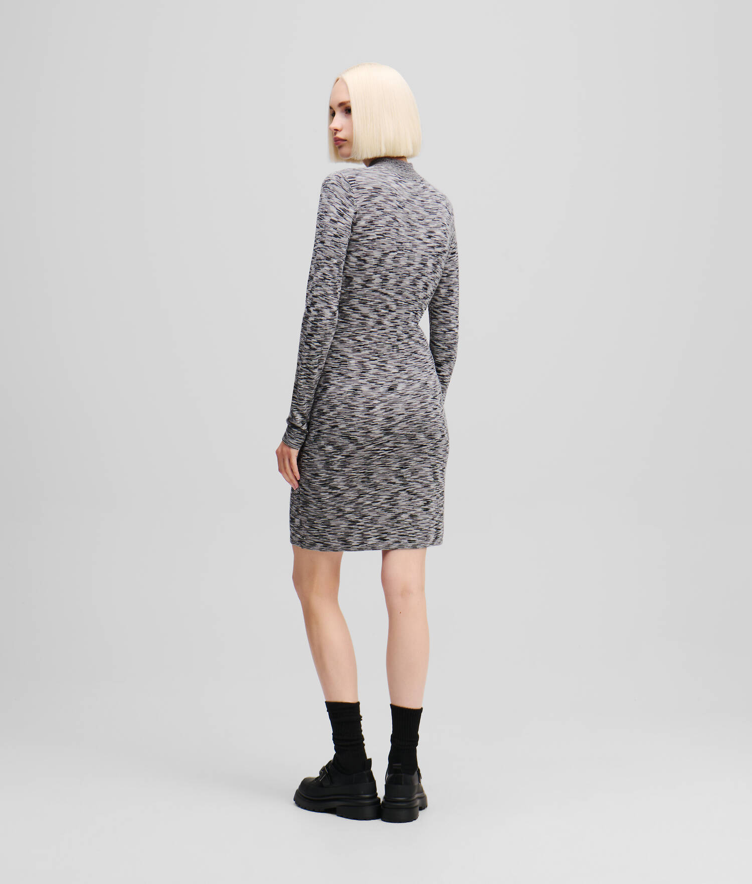 ROBE TRICOT À MANCHES LONGUES