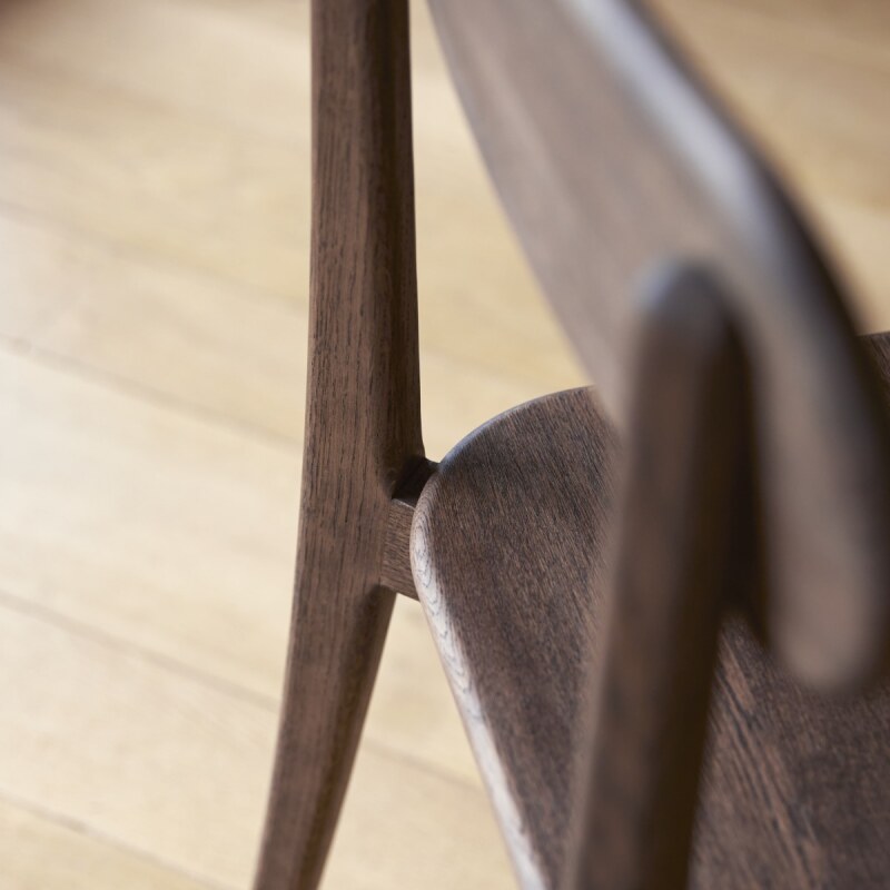 Ensemble de 2 Chaises en bois de chêne brown Abel H 85 x L 48 x P 49 cm