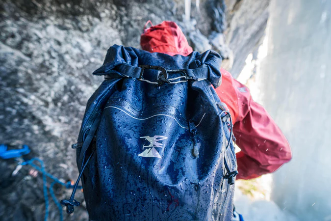 Decathlon Simond - Simond Ice 30L Mochila de alpinismo impermeável