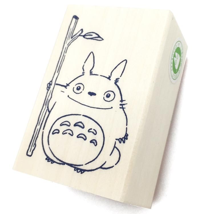 BEVERLY - Mijn buurman Totoro houten stempel