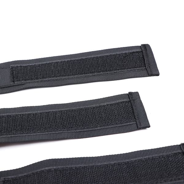 Ohmama Fetish - Nylon håndjern og krage