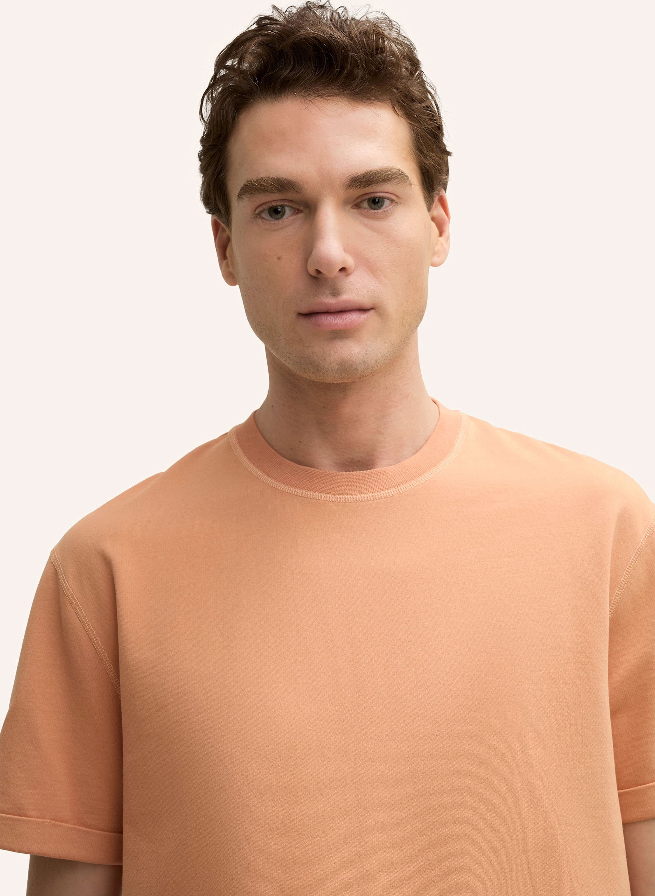 windsor. T-Shirt
