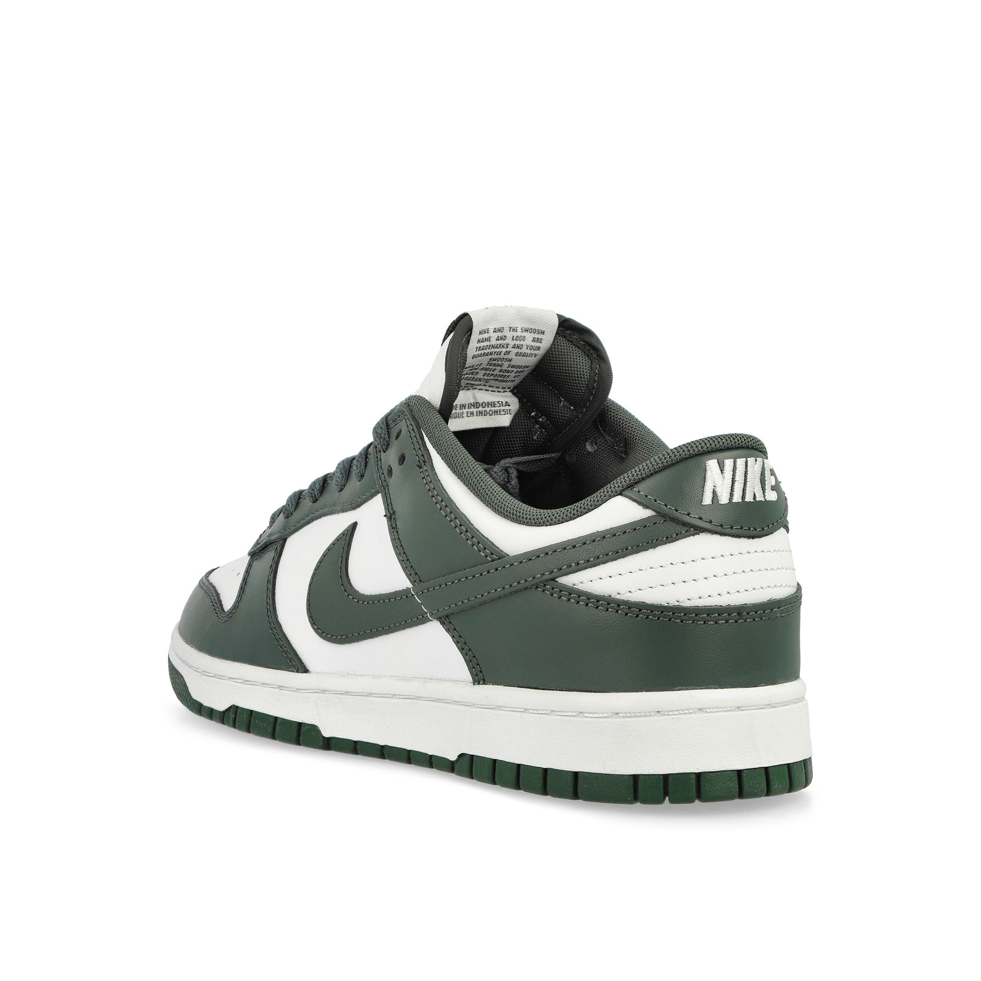 Nike<br>Dunk Low Retro