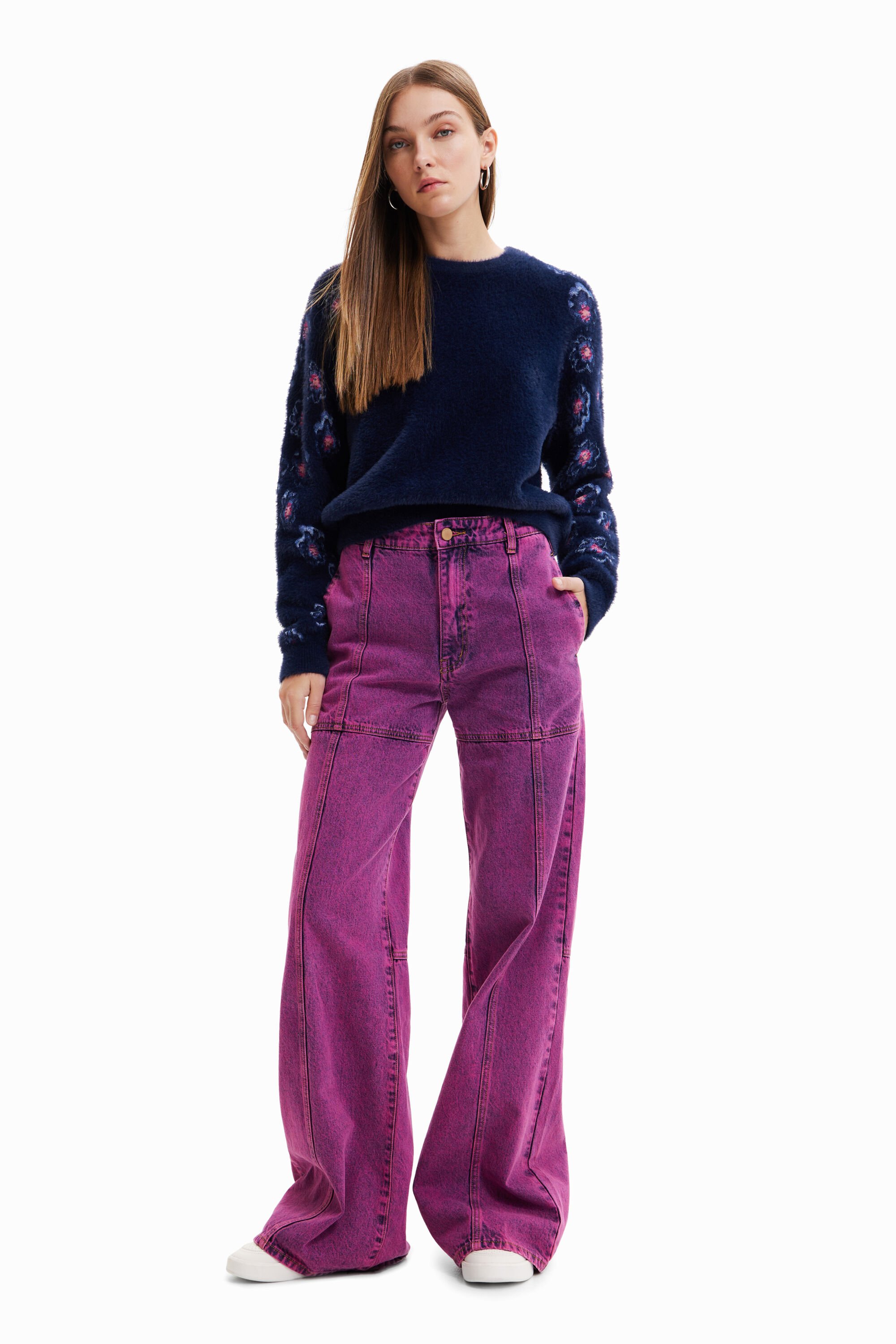 Pull effet fourrure fleurs