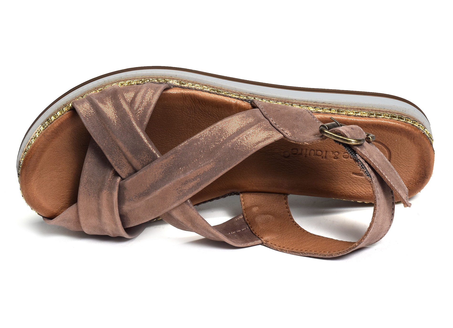 Amble bronze