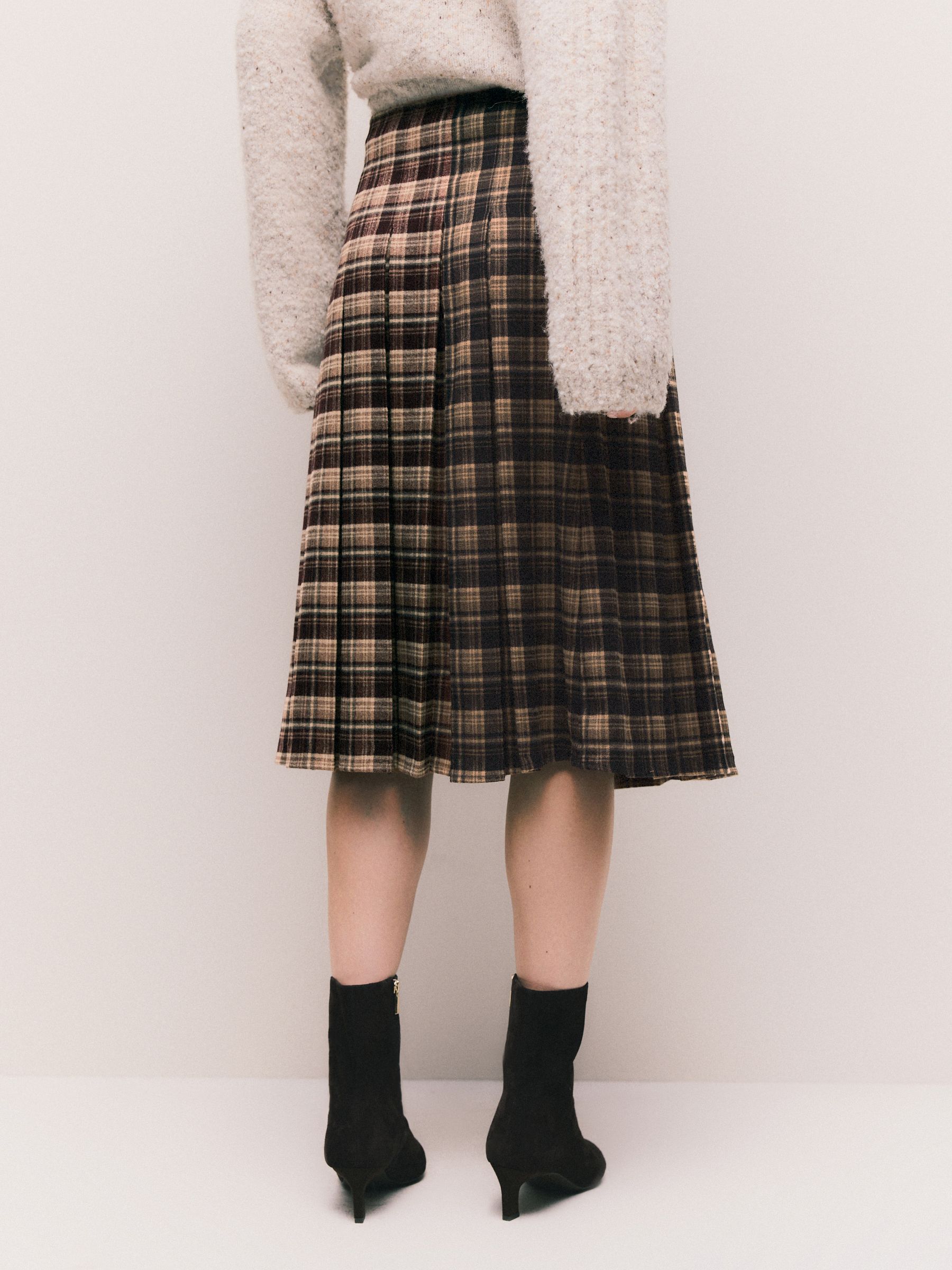 Red/Black Spliced - Check Knee Length Kilt Skirt