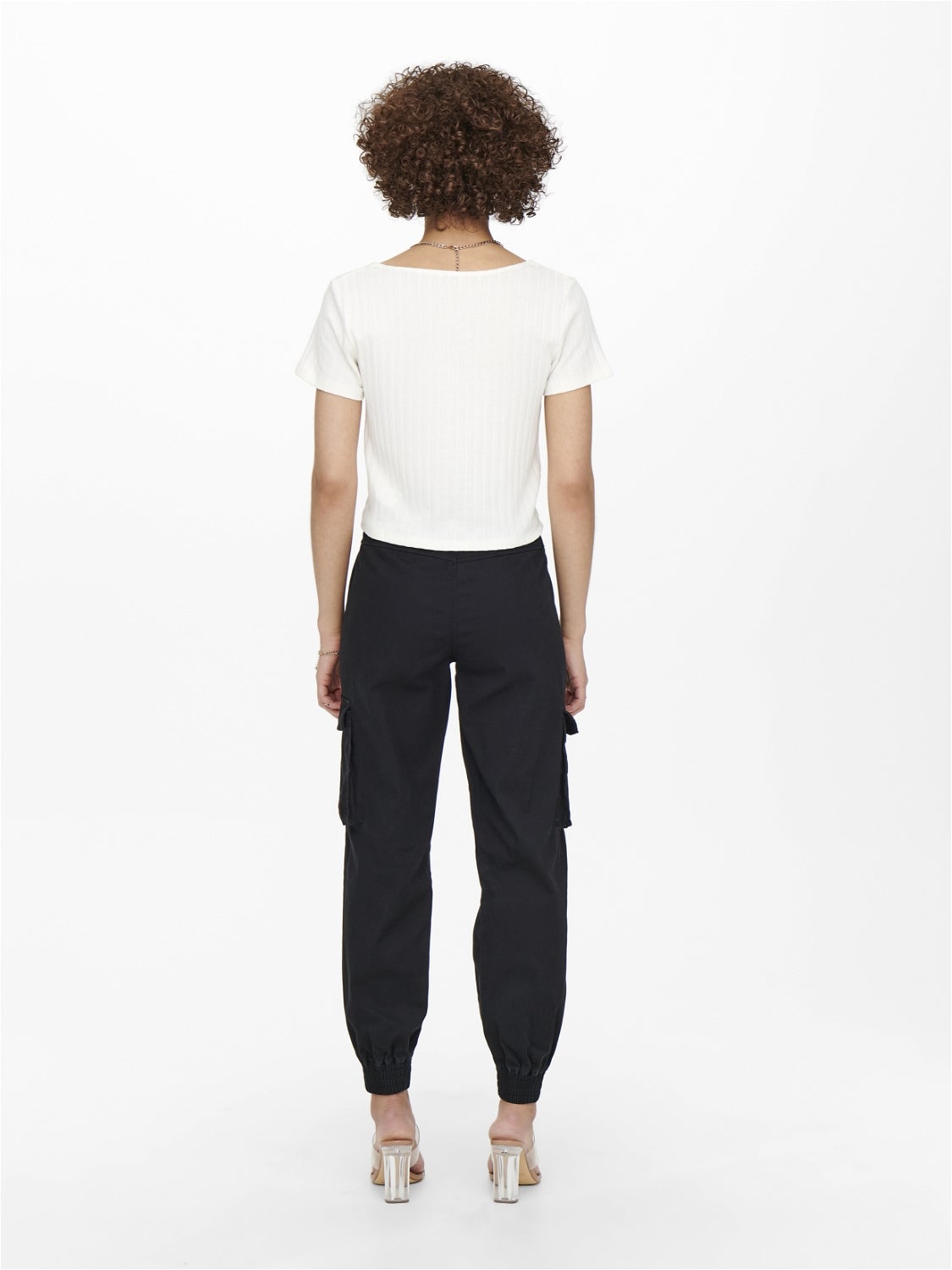 ONLBETSY-ALVA Mittlere Taille Komfort Fit Cargo-Hose Black