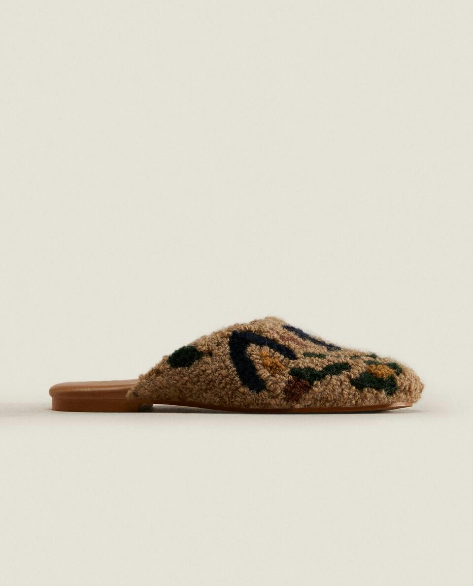 Chinelo Mule Bordado