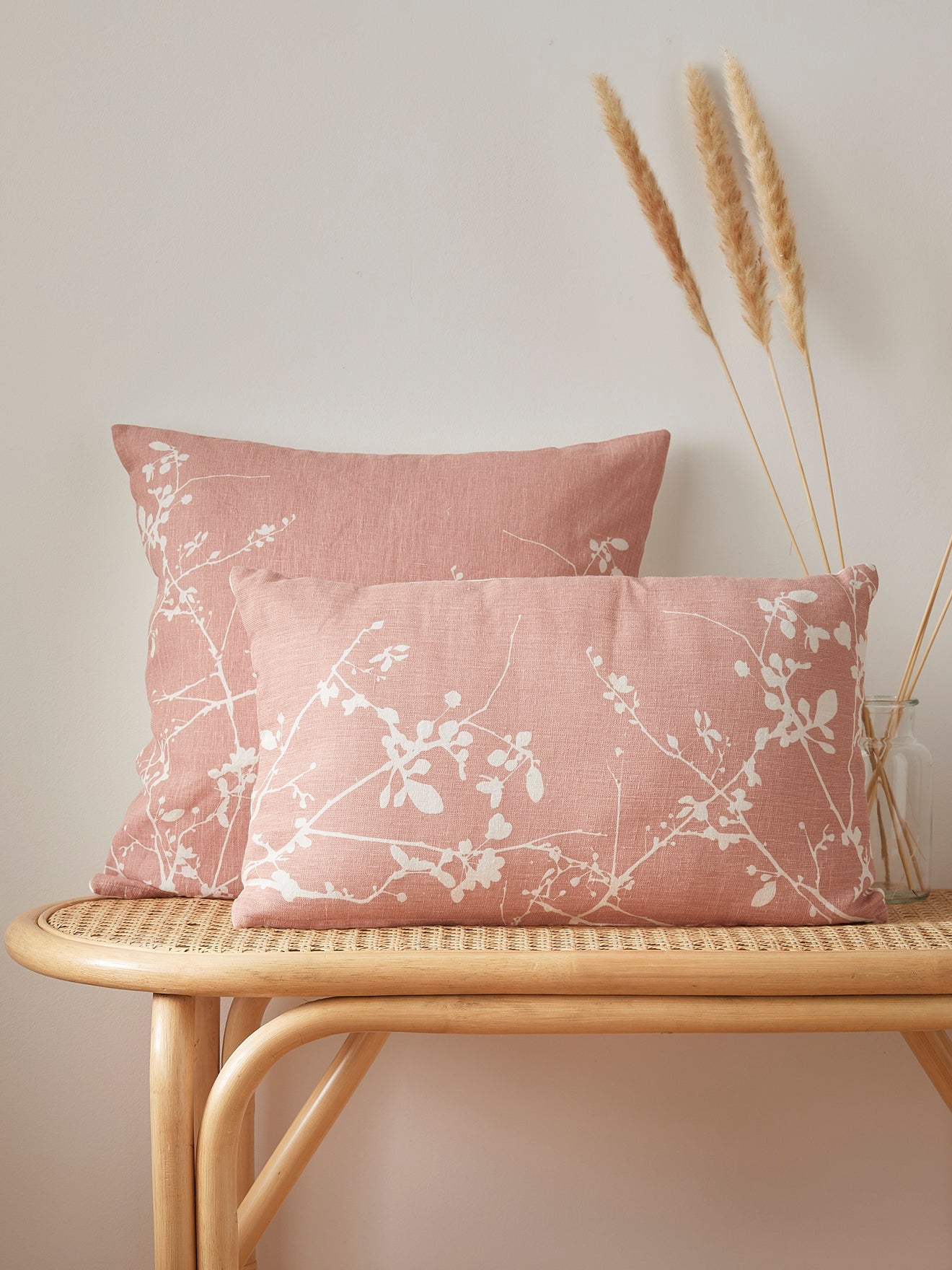 Housse de coussin fleurie pur lin