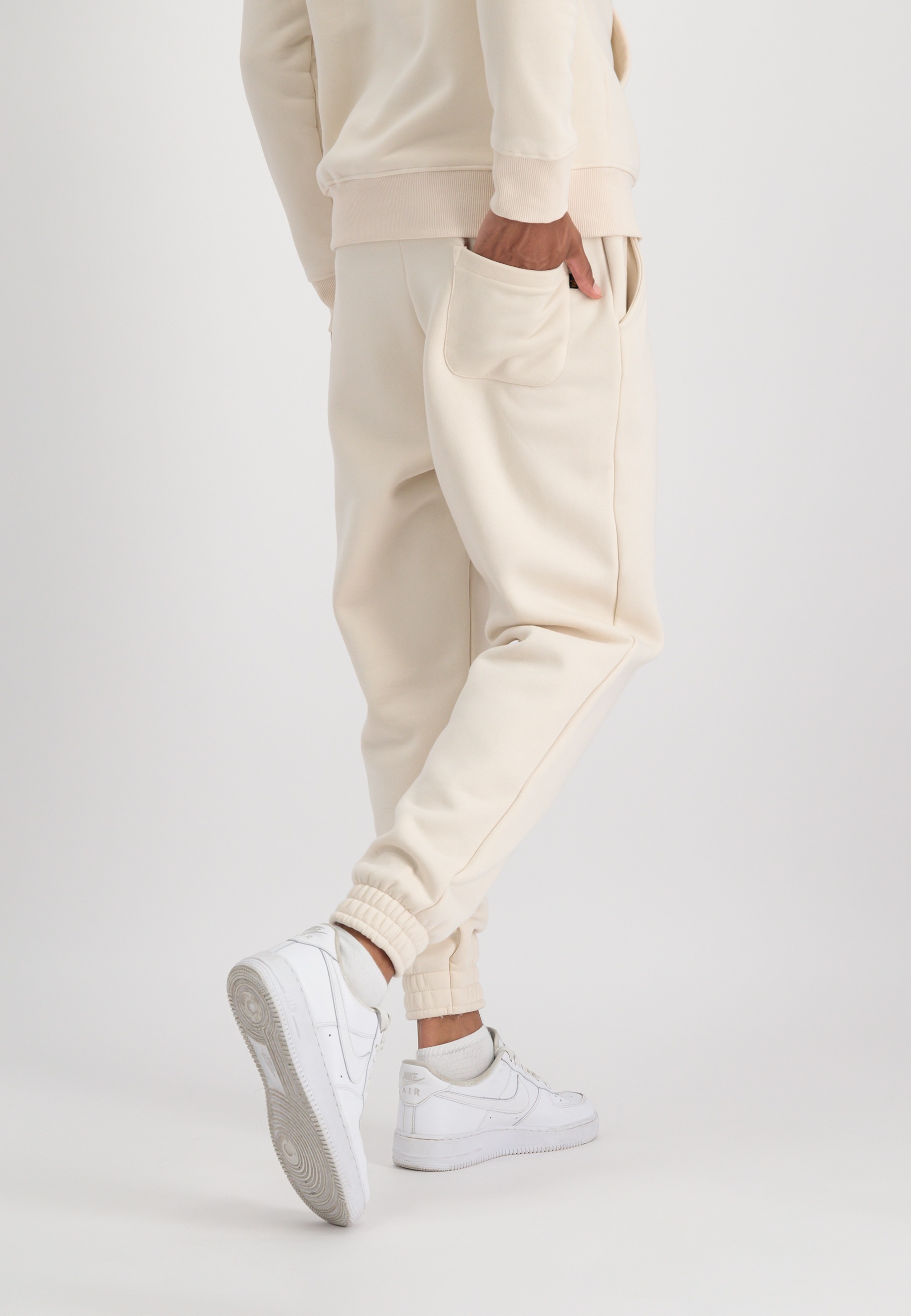 Alpha Industries Jogginghose »Unisex EMB Jogger«