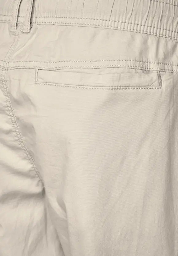 Relaxed Fit Cargoshorts - light sand beige