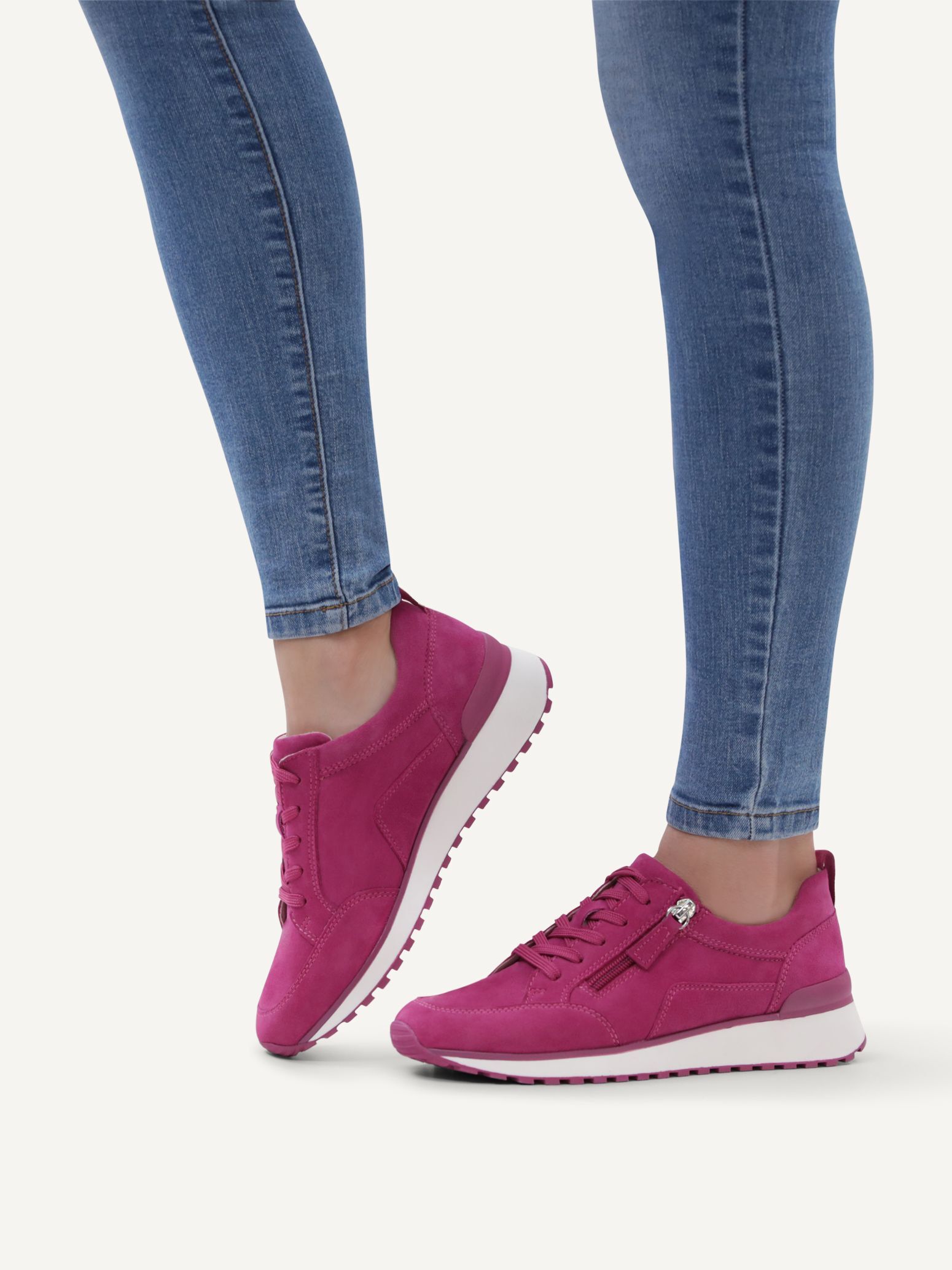 Sneaker