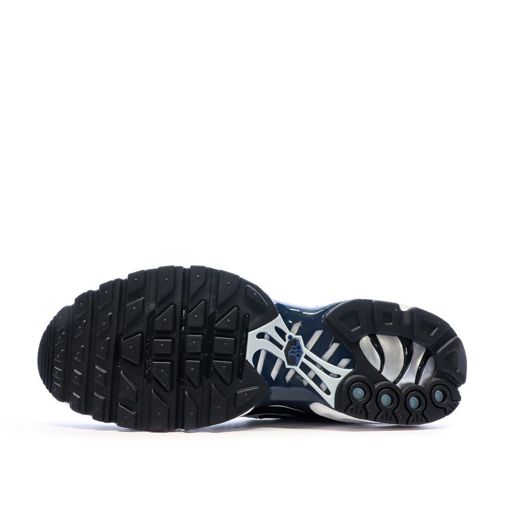 Nike Baskets Grise/Noires Homme Nike Air Max Plus Platinum