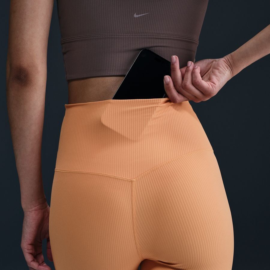 Nike Zenvy Rib