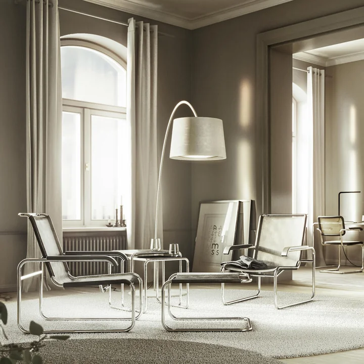 Thonet - B 9 Satztisch-Set, a   b, Chrom / Glas opalweiss in Diamantschliff