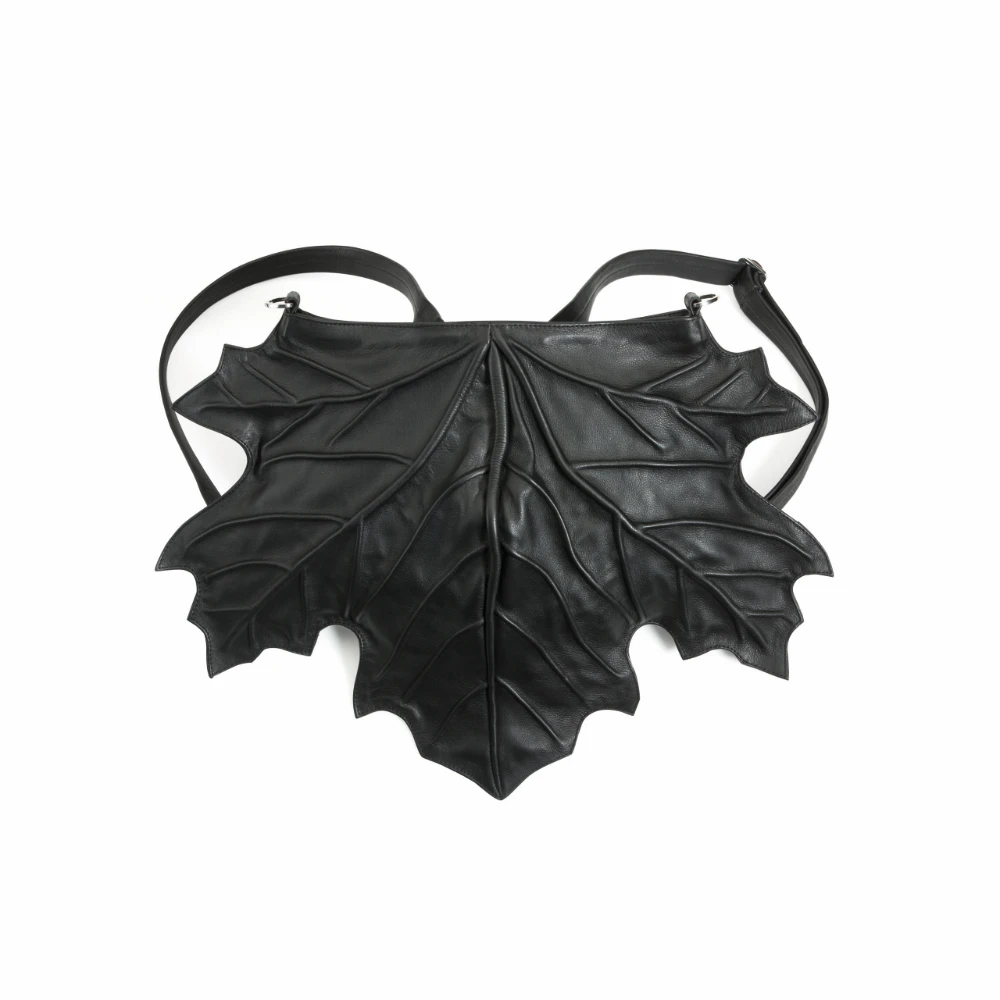 Maple Leaf Black Classic Leather