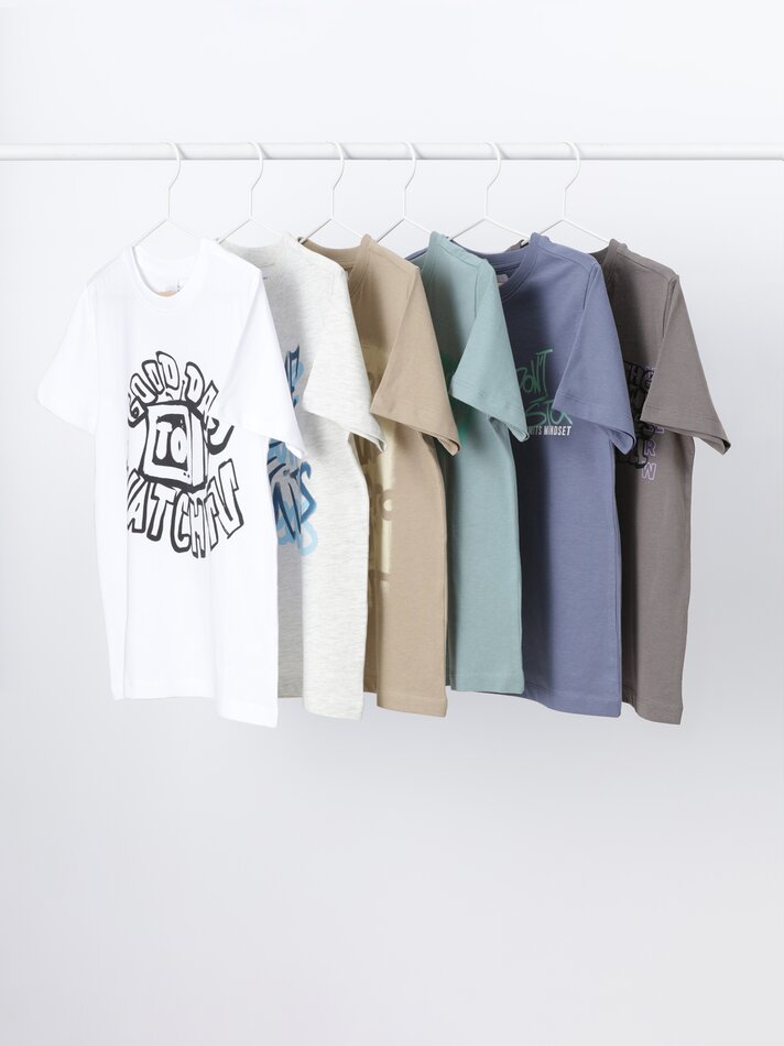 Pacote com 6 camisetas de manga curta estampadas - Cor Areia