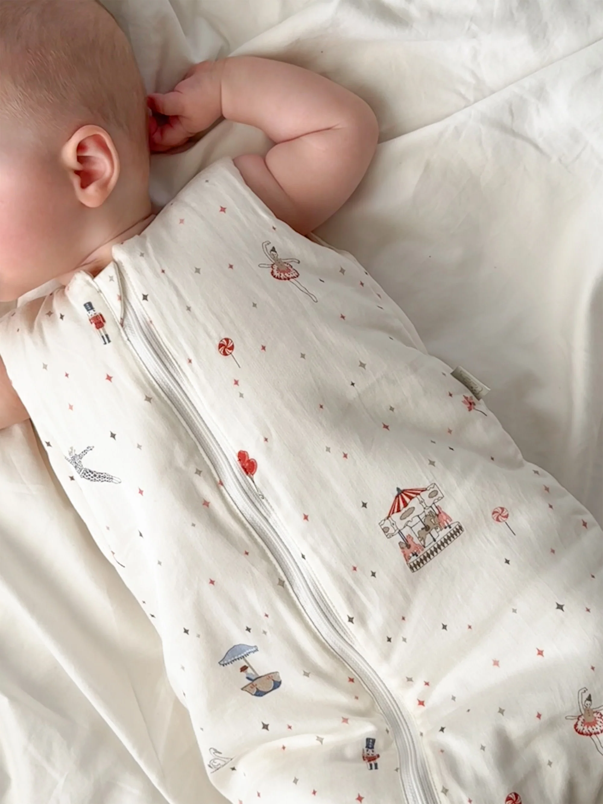 Babyslaapzak Carousel van biokatoen