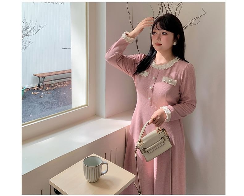 Tripoly - Plus Size Midi A-lijn jurk met lange mouwen en kantversiering