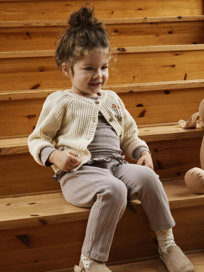 Lil' Atelier NMFEMLEN EMB LS KNIT CARD LIL Birch