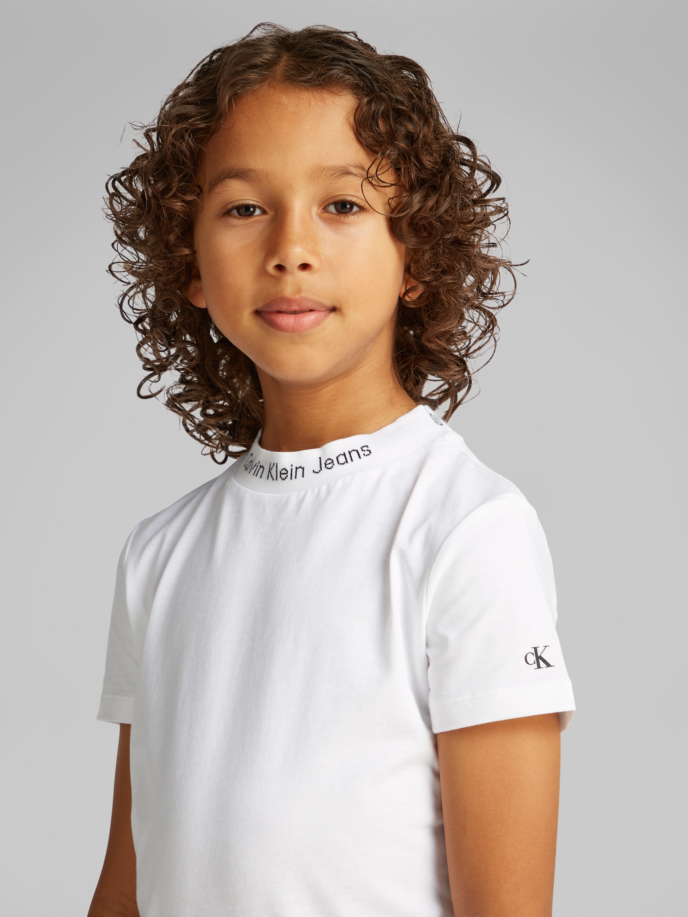 Calvin Klein Jeans T-Shirt »INTARSIA 2-PACK SS T-SHIRT«, 2er Packung, für Kinder bis 16 Jahre, Logo-Schriftzug
