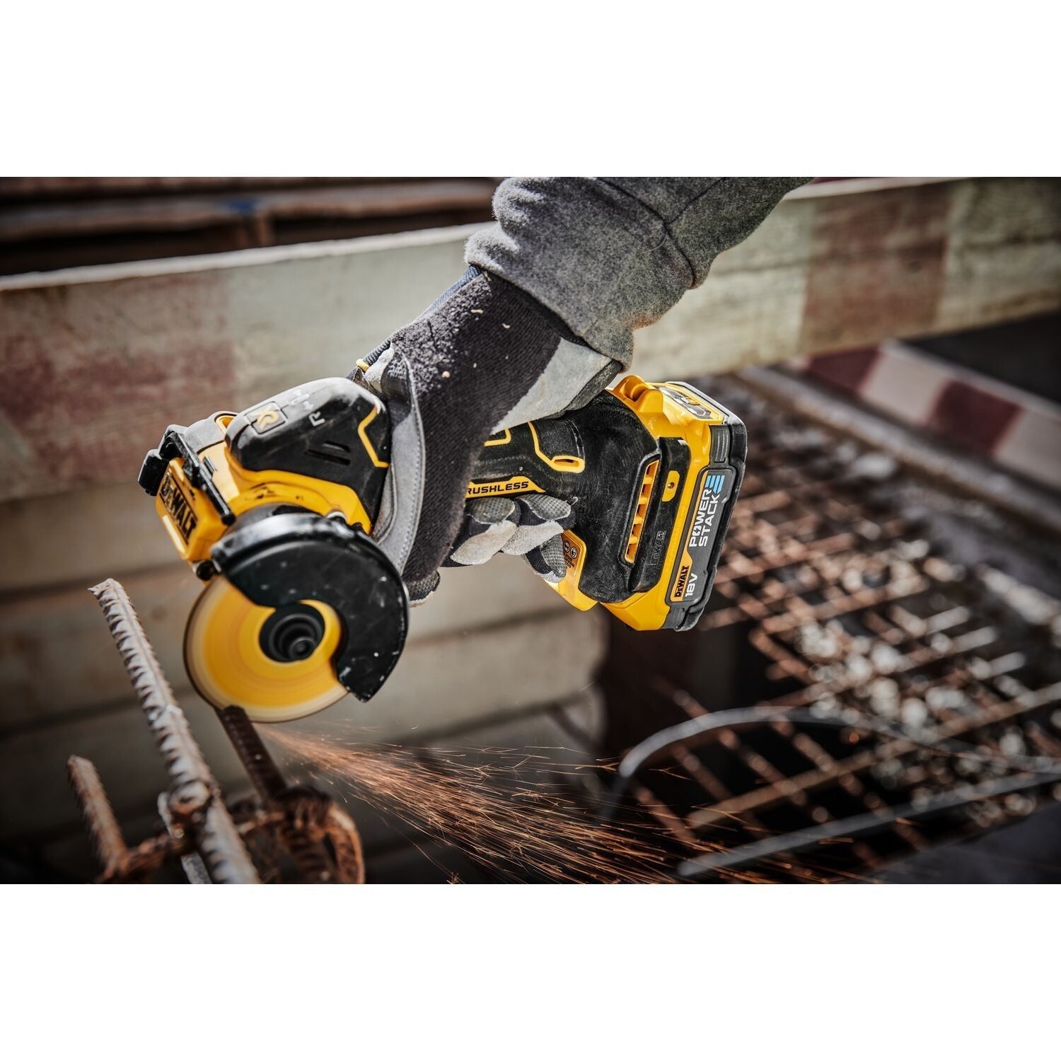 DeWALT DCS438N Accu slijpmachine 76mm 18V XR Basic Body