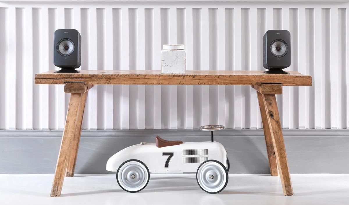 KEF P1 Noir (la paire) Pieds pour enceintes