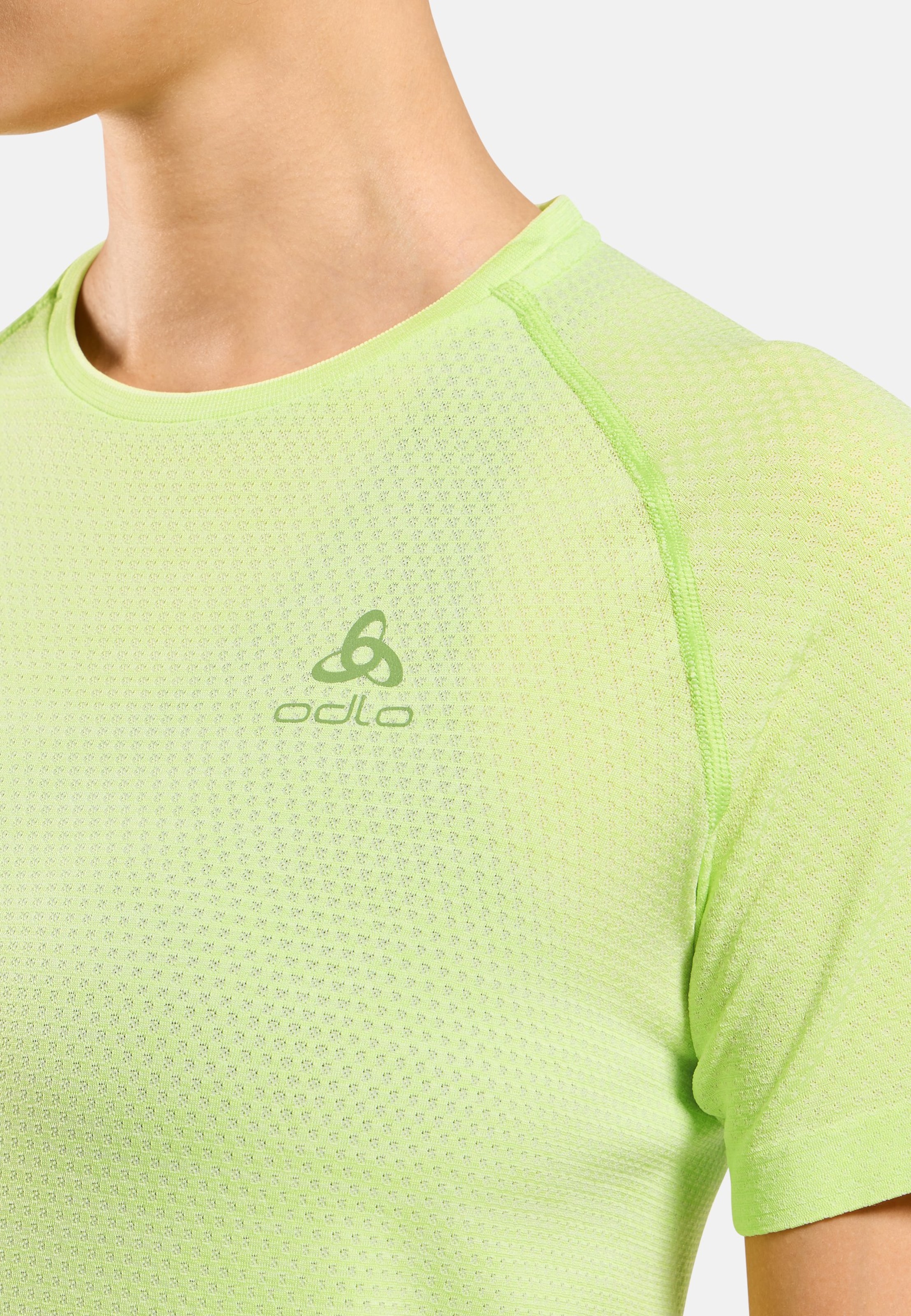 Essentials Seamless Laufshirt in shadow lime melange