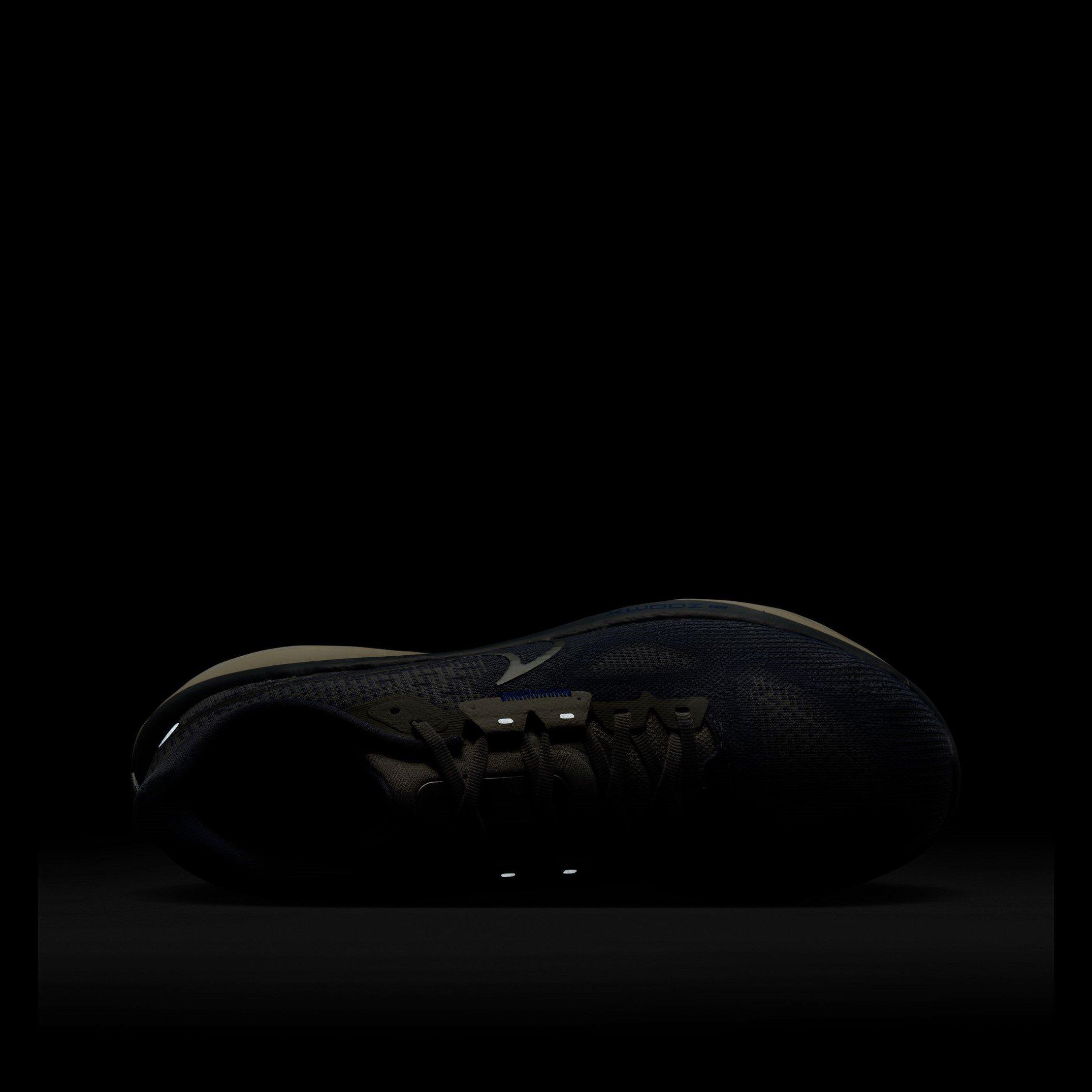 Nike Vomero 17 Mens Road Running Shoes