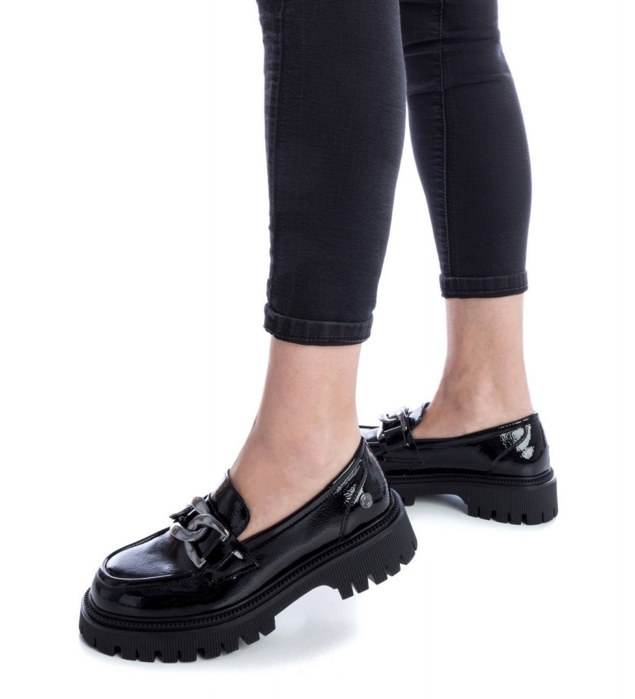 Refresh Mocassins de couro envernizado preto