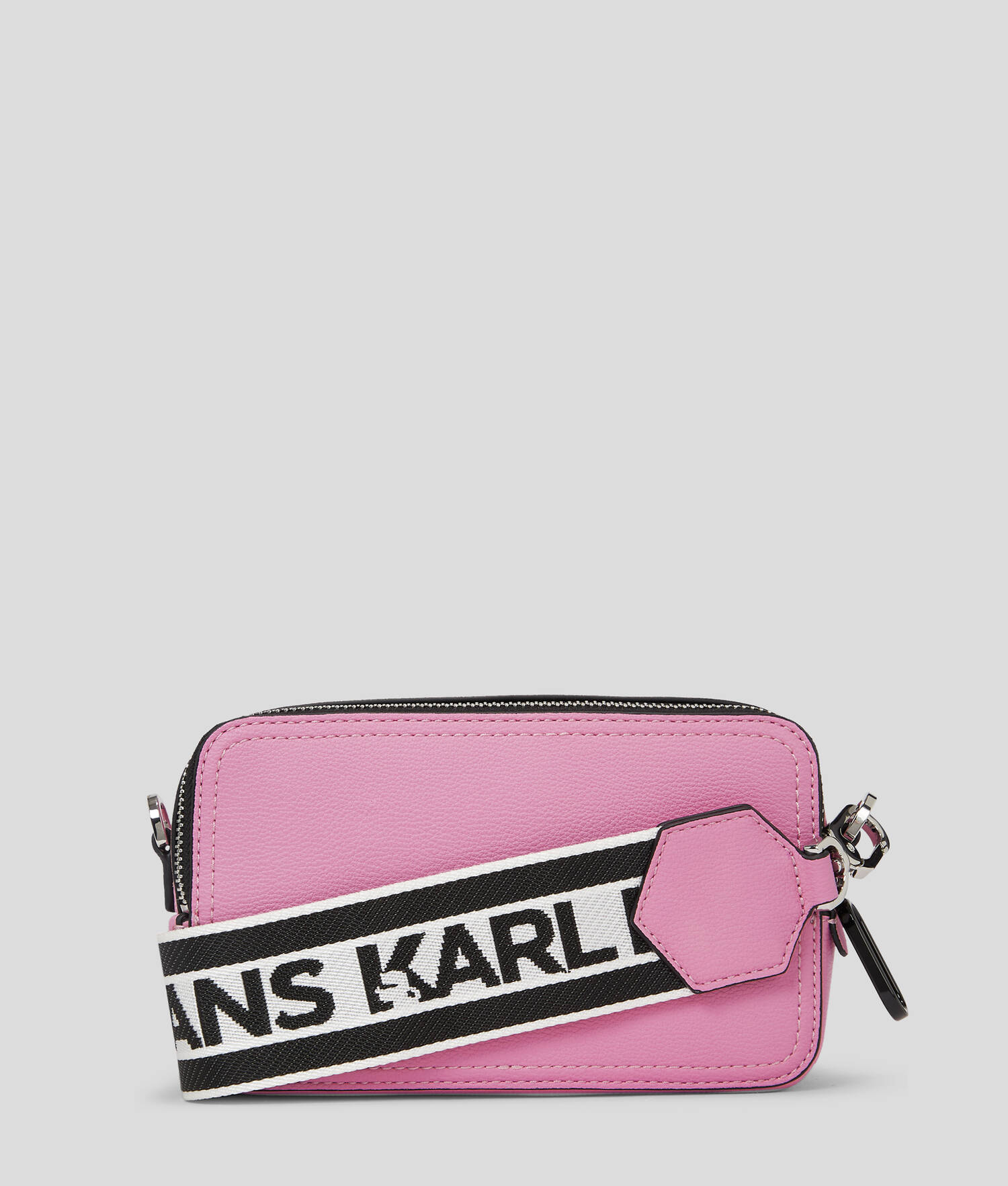 SAC CAMÉRA AVEC EMPIÈCEMENT À LOGO KLJ