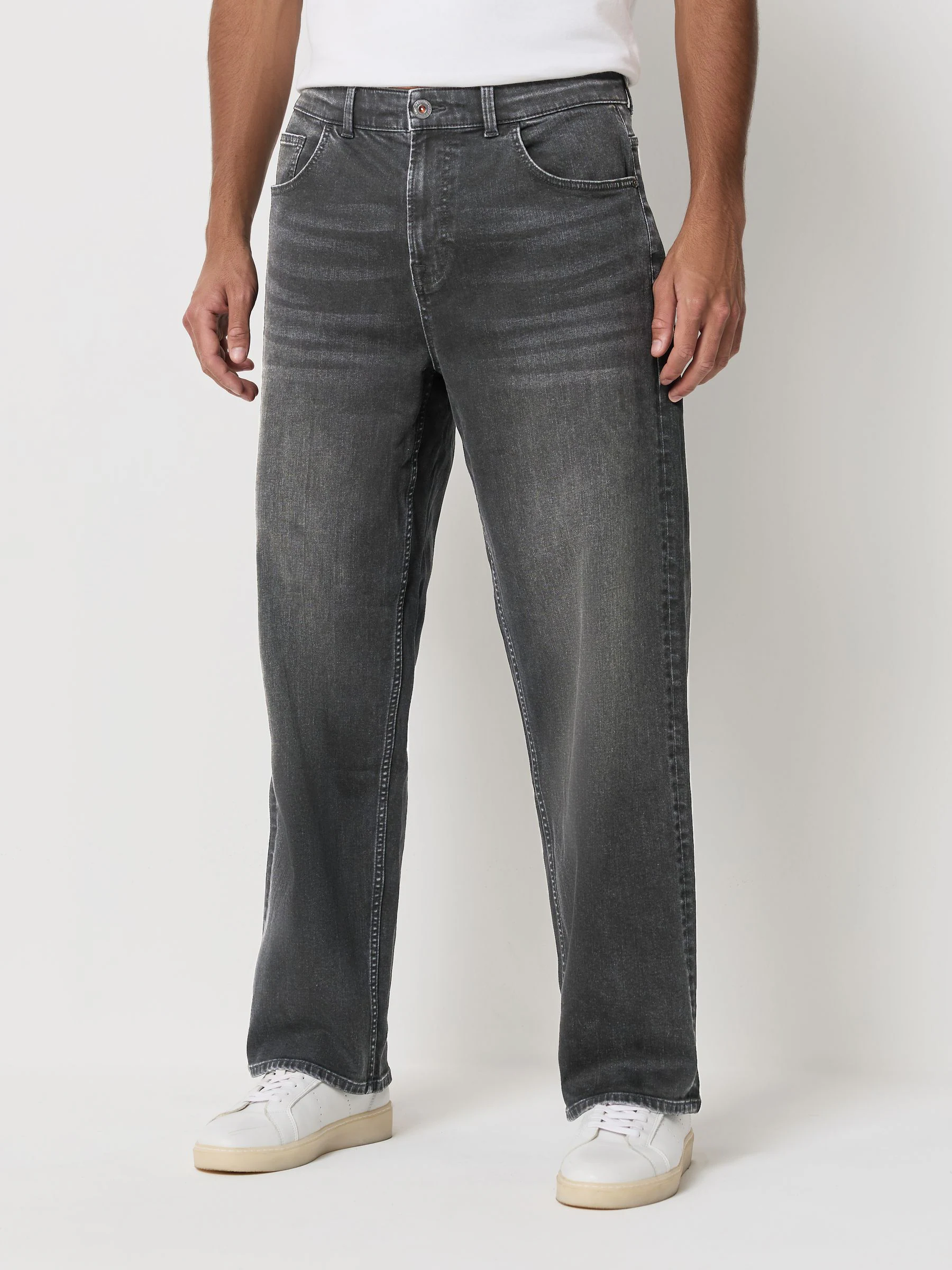 Zwarte wassing - Baggy pasvorm - Klassieke stretchy jeans