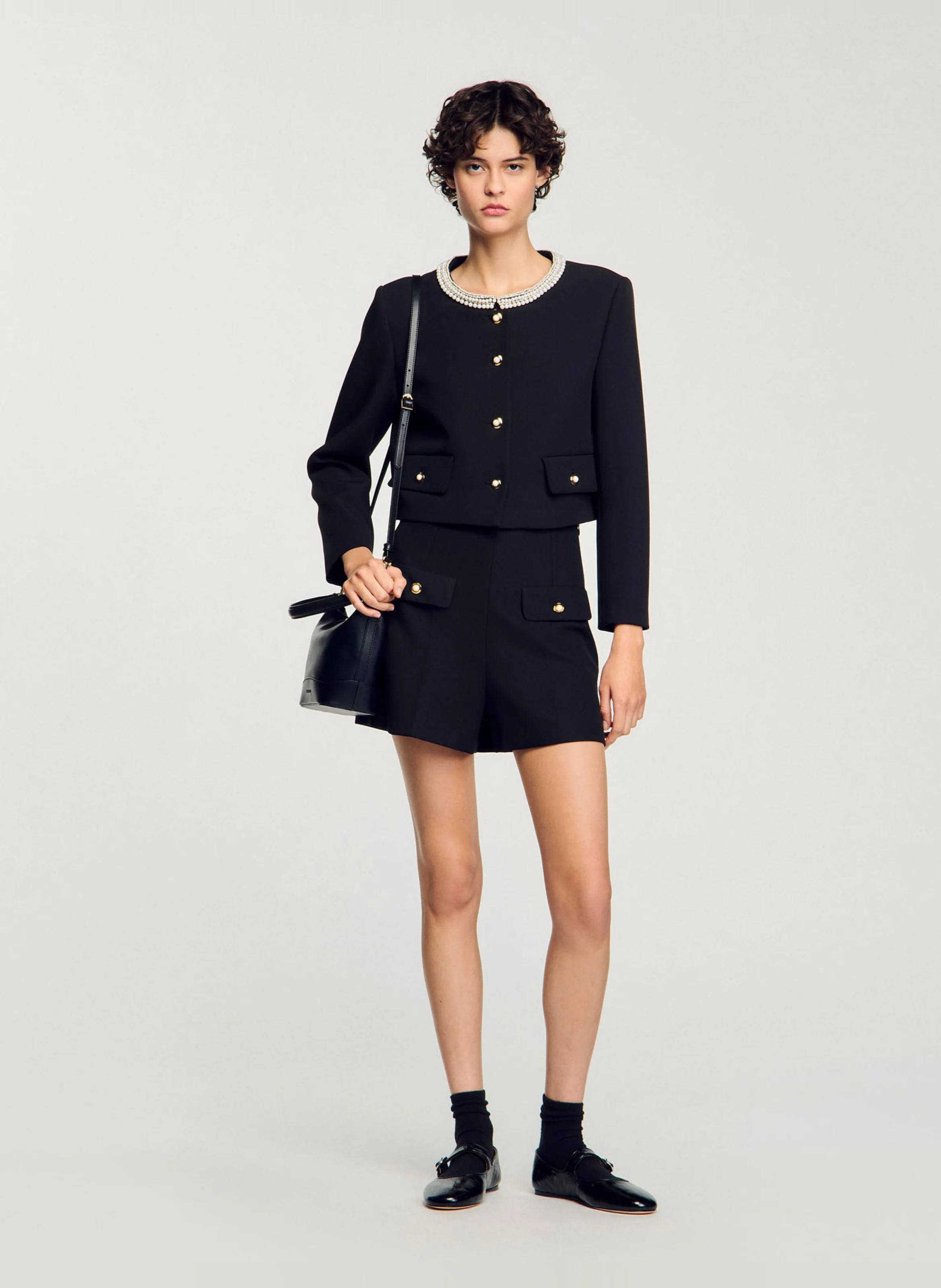 Short taille haute à poches boutonnées | Noir