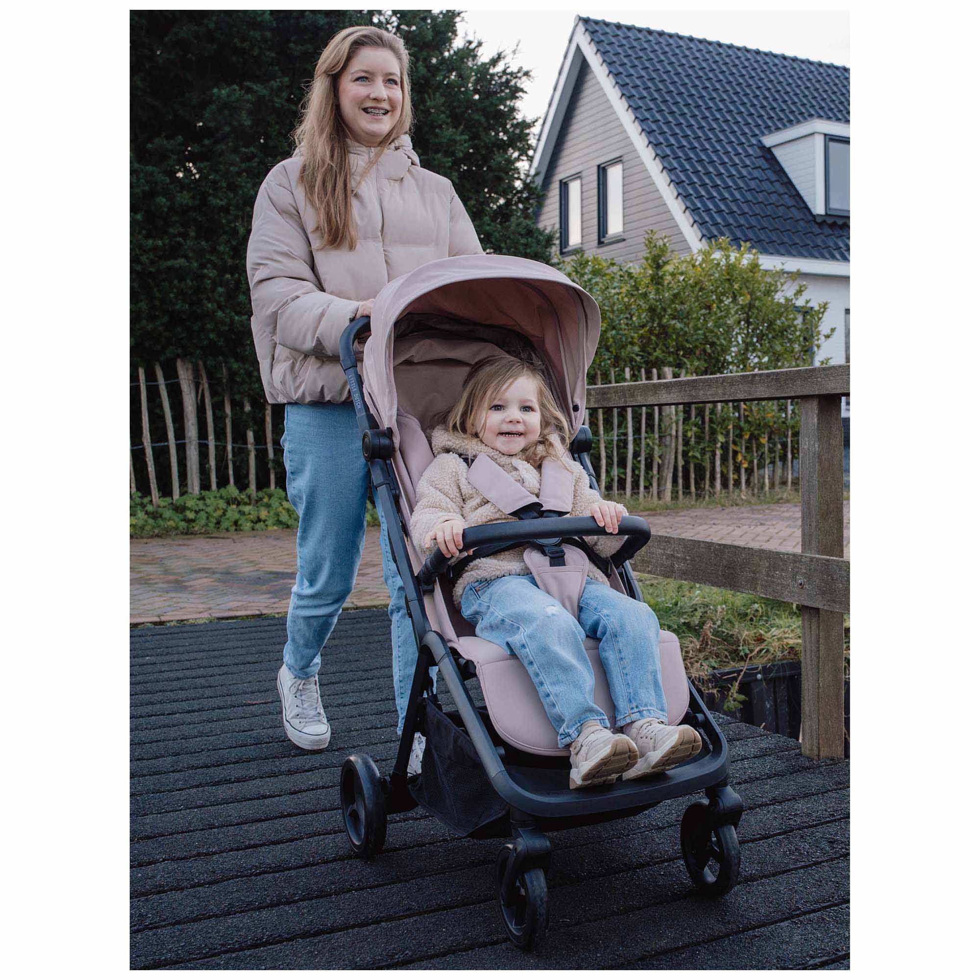 Little Dutch Buggy Beigebrown