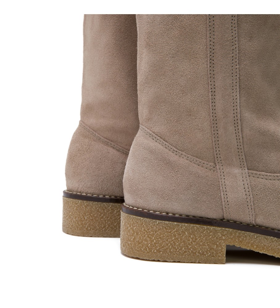 Botas de couro taupe Vanessa da Porronet