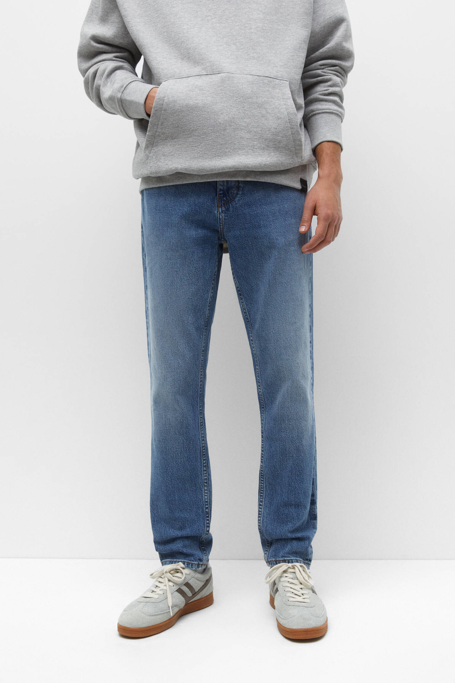 CALÇA JEANS AFUNILADA - ÍNDIGO CLARO