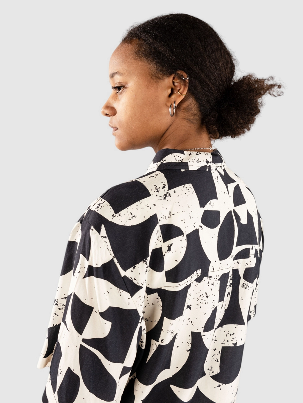 Iriedaily Lucie Shirt black white