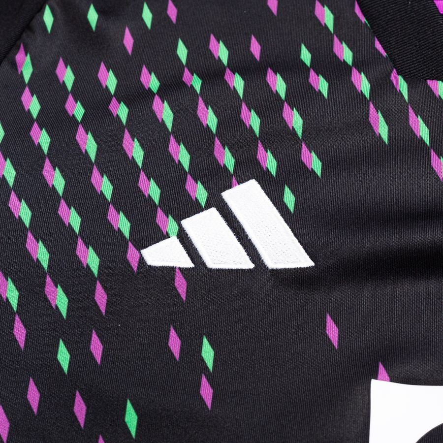 Bayern Munich Maillot Extérieur 2023/24