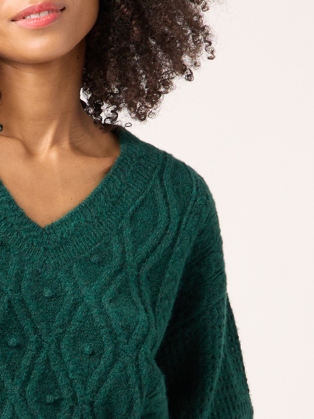 Pull avec détails graphiques