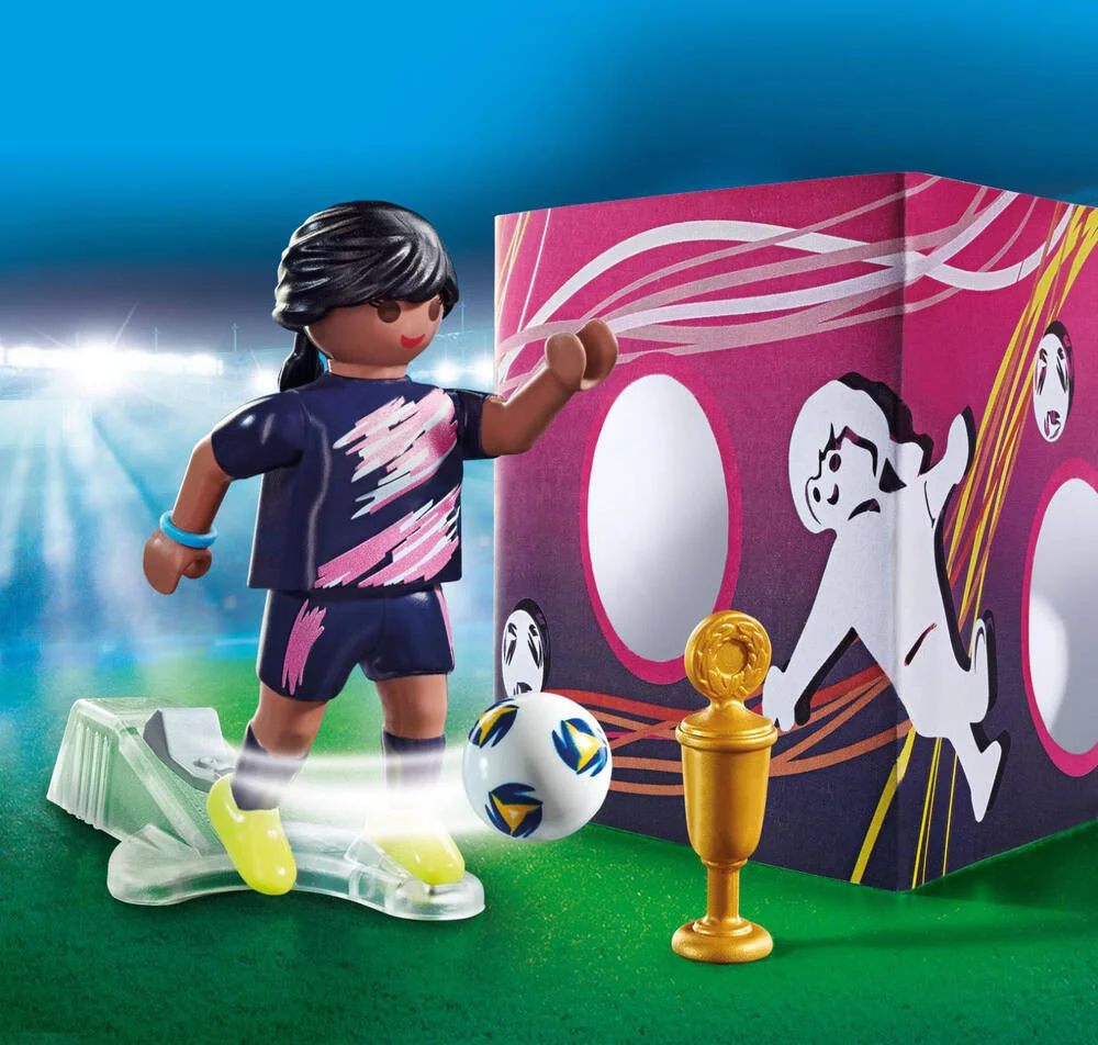 JOUEUSE DE FOOTBALL - 70875